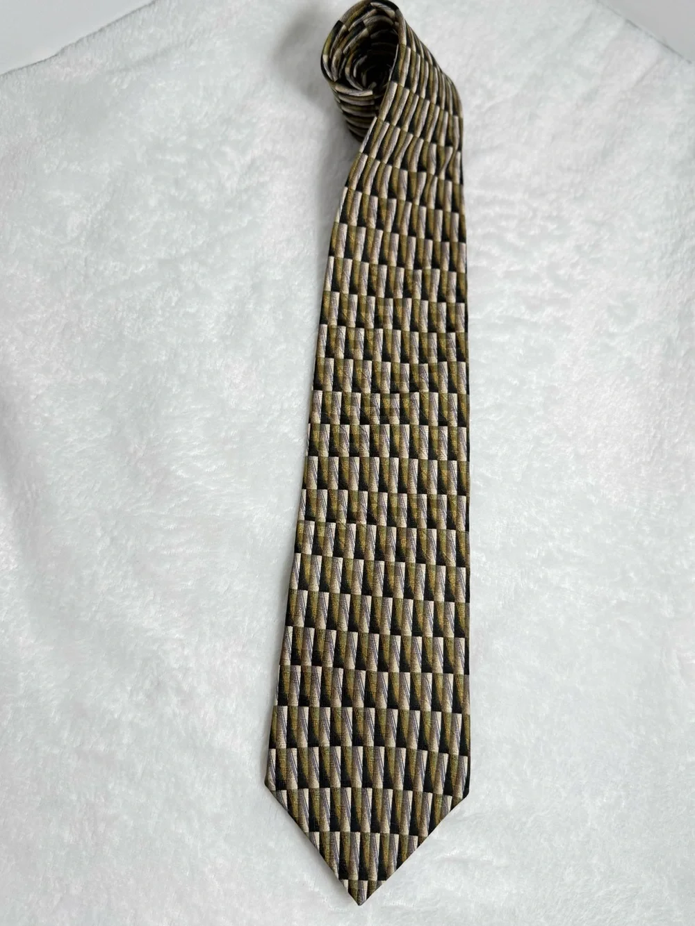 Oscar de la Renta 100% Silk Geometric Men’s Tie